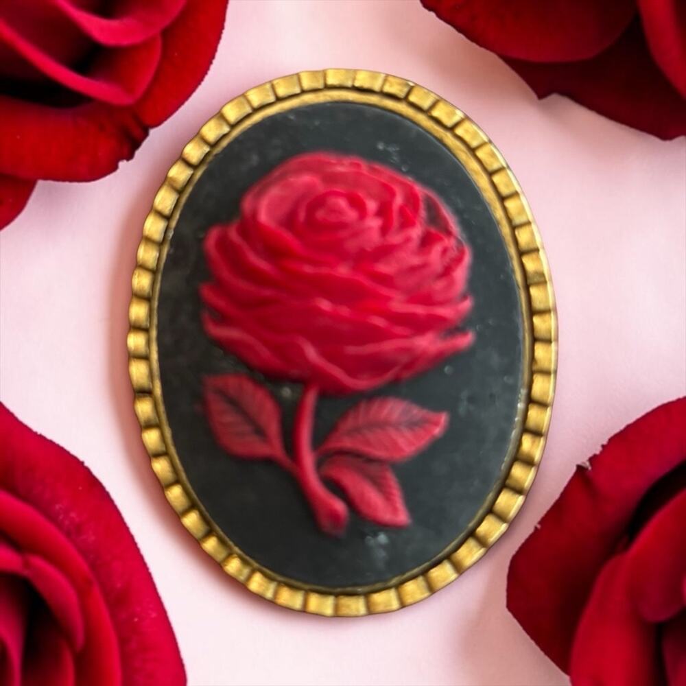 Velvet Red Rose Cameo Brooch Black Gold Gothic Romance Pin - Picture 3 of 8